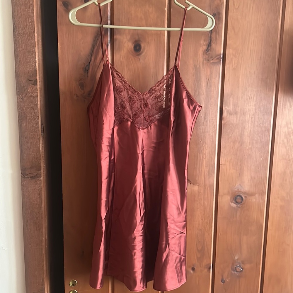 Victoria Secret vintage Slip